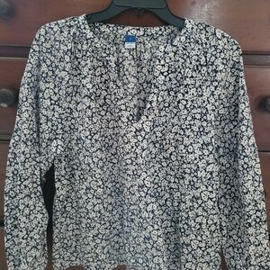 Old Navy White and Navy Floral Top